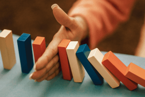 دورة تدريبية حول إدارة الأهداف والنتائج الرئيسية ومؤشرات الأداء الرئيسية لتنفيذ الاستراتيجية